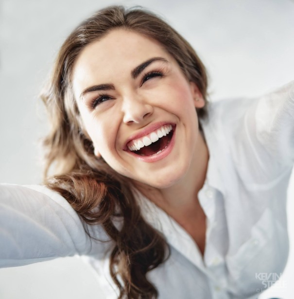 Kevin Steele Photographs Actress Angie Christina