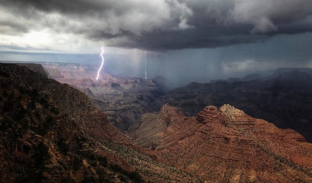 Burfield Shares Photos from Grand Canyon and Utah Deserts
