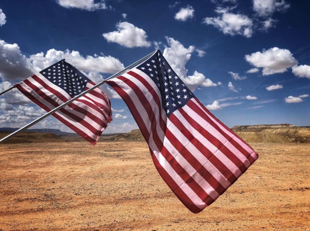 Burfield Shares Photos from Grand Canyon and Utah Deserts