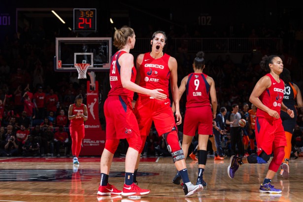 Photographing the WNBA Champions Washington Mystics