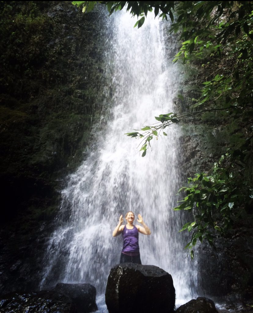 honolulu-hawaii-hikes-waterfalls-verte-luxe-life-eco-tourism