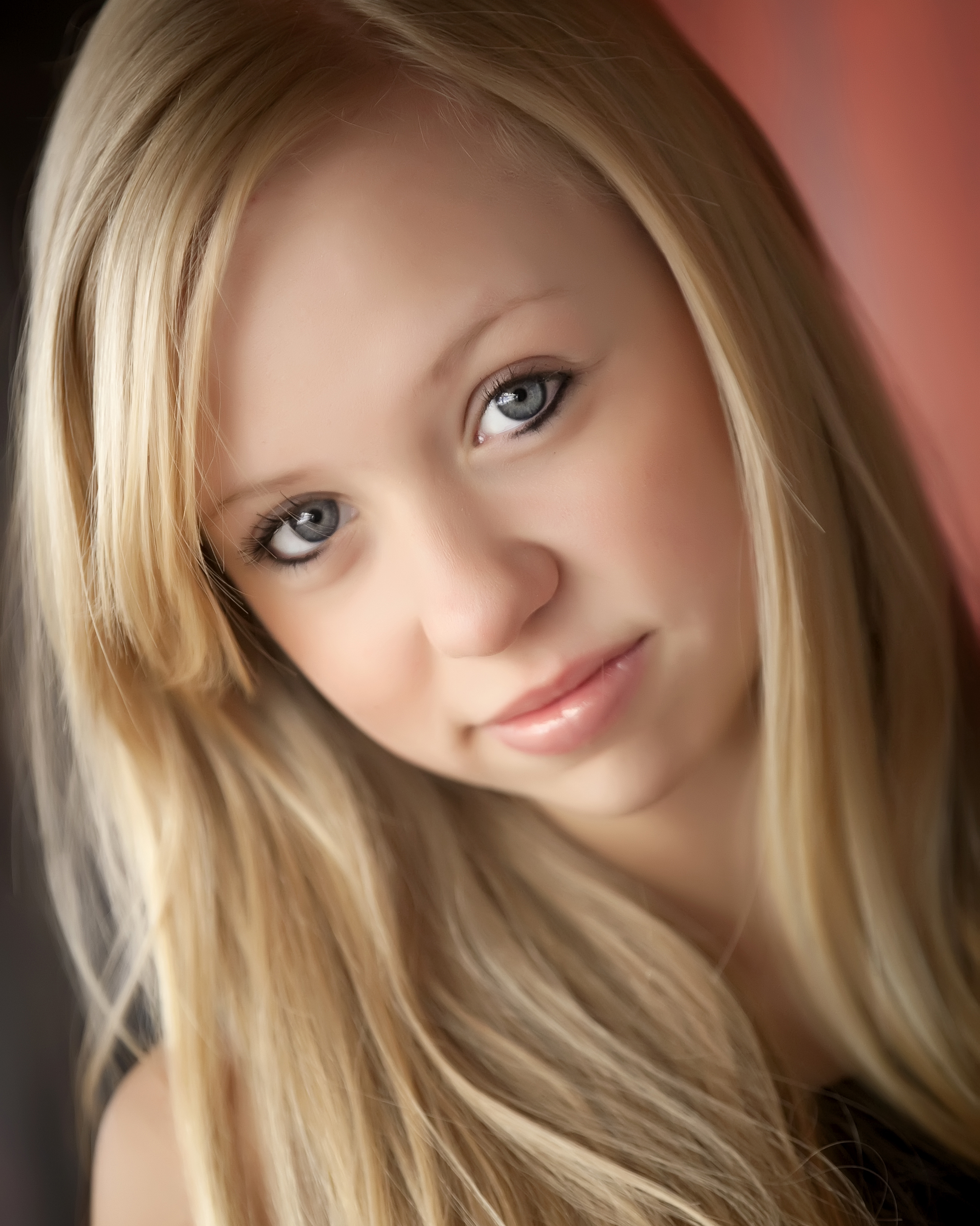 Humston_Elizabeth_PagentHeadShot