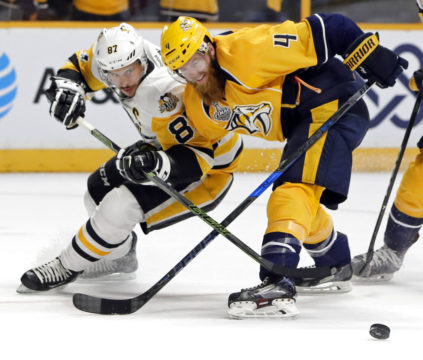 Subban trolls Crosby, bringing bag of mouthwash