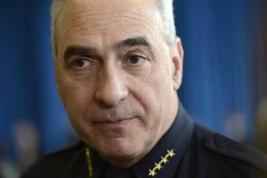 Aurora Police Chief Dan Oates is reportedly in line to become the new top cop for the Miami Beach Police Department.