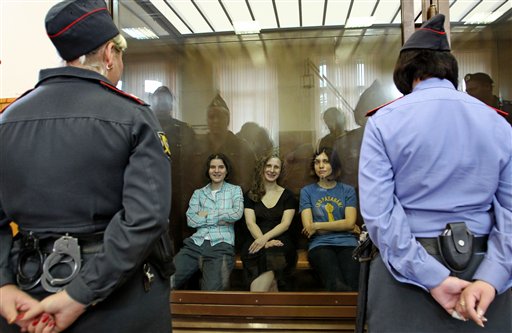 Nadezhda Tolokonnikova,Yekaterina Samutsevich,Maria Alekhina