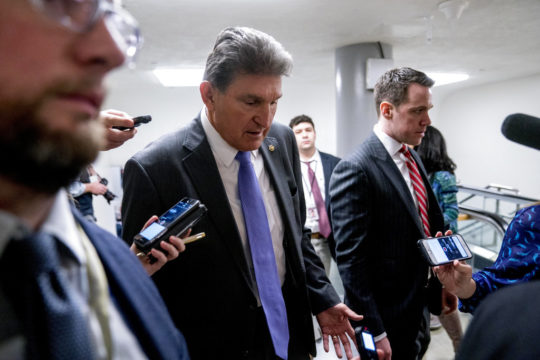 US House passes short-term spending bill, Senate fight erupts US House passes short-term spending bill, Senate fight erupts