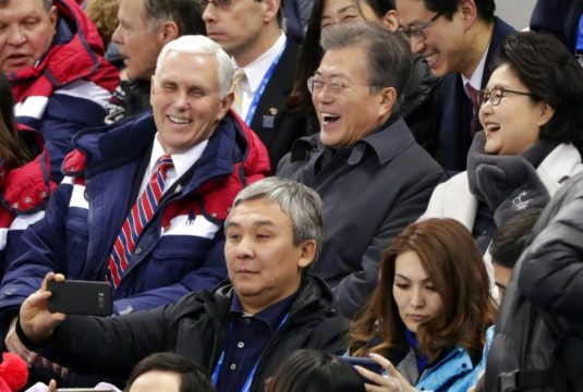 Kim Yo-jong meets South Korean president in Seoul as thaw continues Kim Yo-jong meets South Korean president in Seoul as thaw continues
