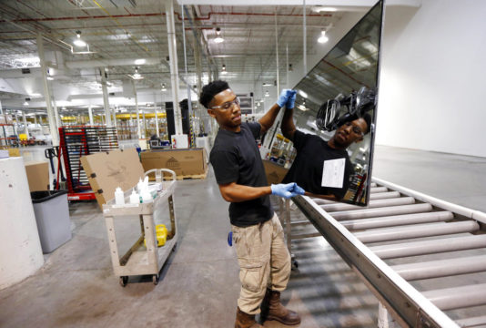 United States industrial output drops in January