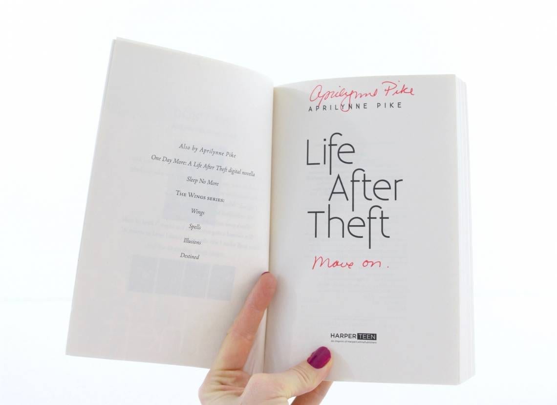 bookcase-club-review-october-2016-9