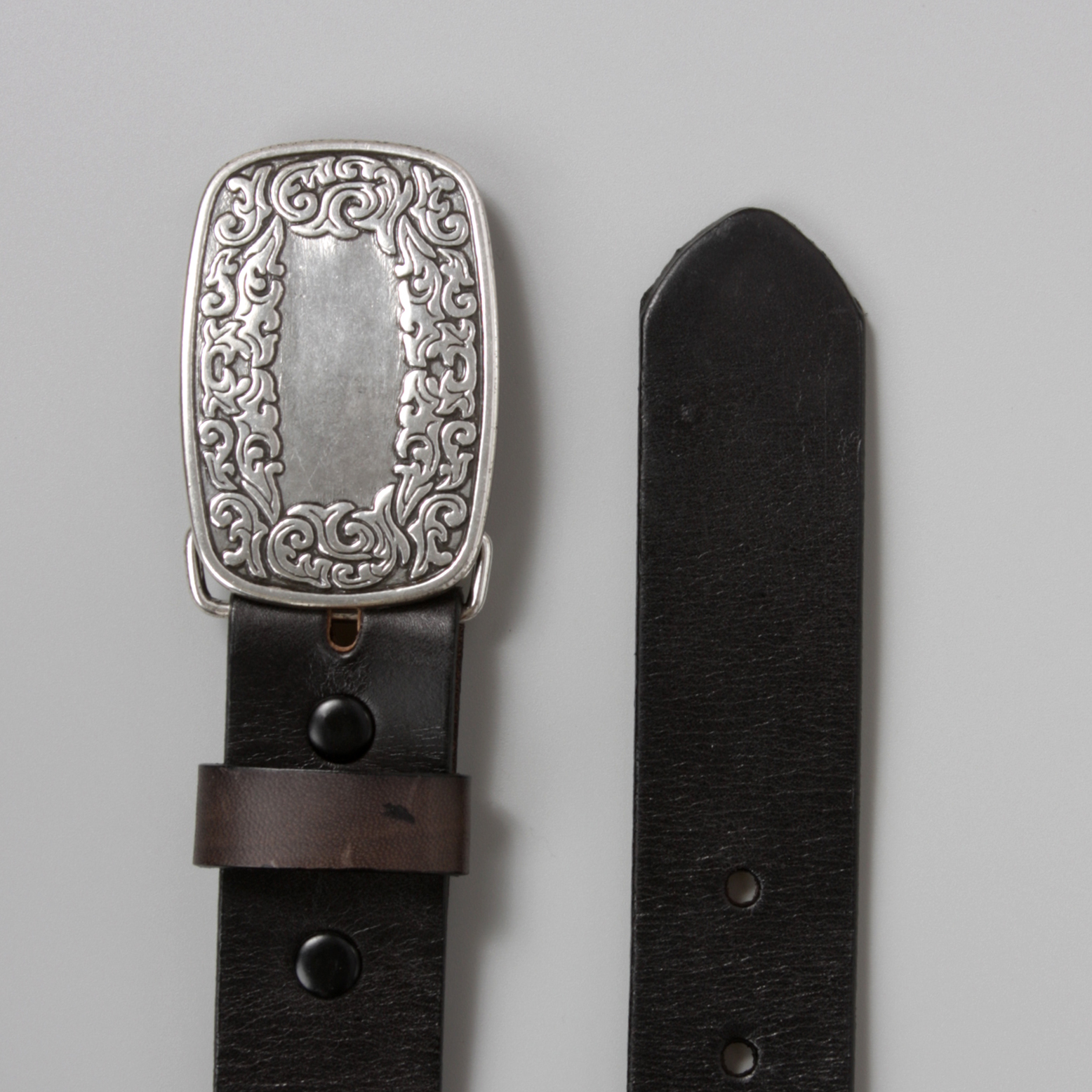 Snap On Leather Jean Belt with Western Fancy Scroll Engraving Oval Buckle - Bild 31 von 33