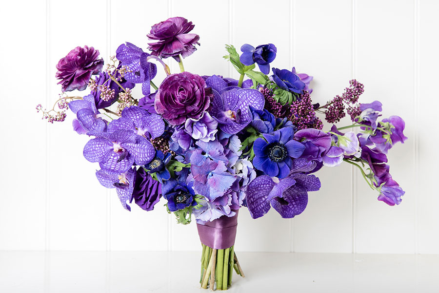 Ultravioleta flores de casamento
