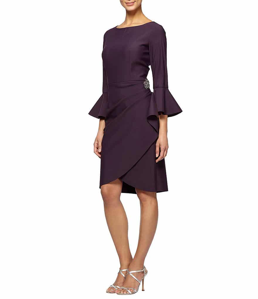 Vestido curto para a mãe da noiva