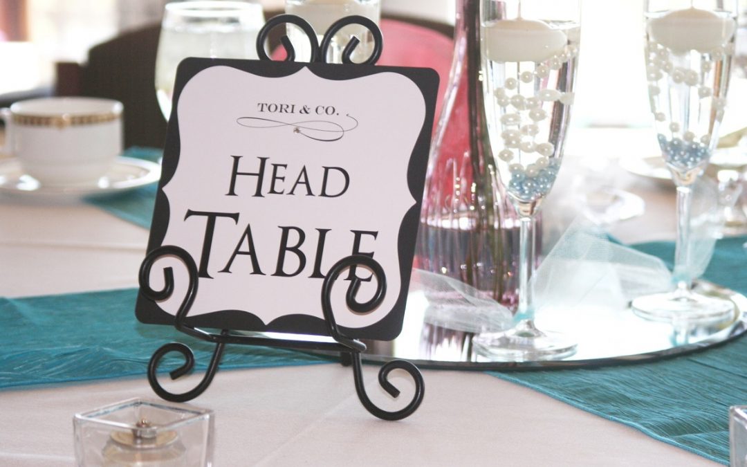 Ideias de marcadores de mesa para casamentos estilosos