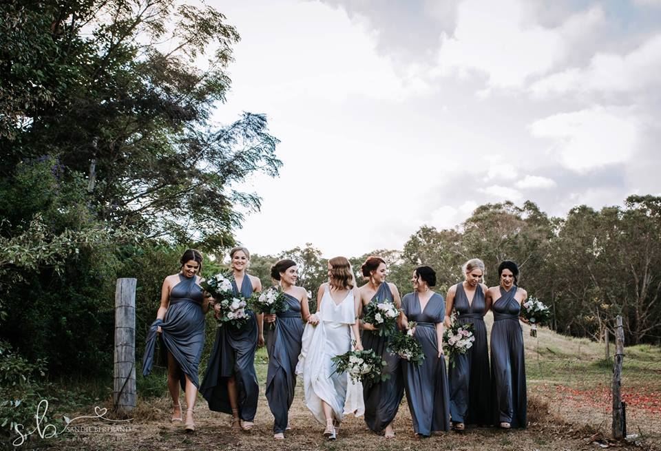 Vestidos de madrinha de casamento cinza escuro