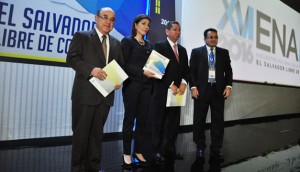 Ana-Vilma-de-Escobar-Jorge-Daboub-Douglas-Melendez-ENADE-2016