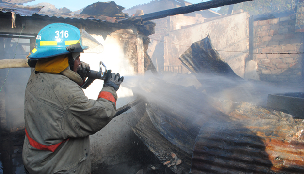 FOTOGRAFIA DANOS INCENDIO fotografia danos incendio: