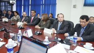 Magistrados-TSE-en-Asamblea