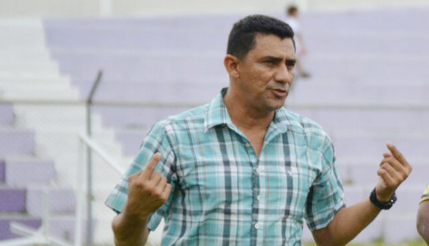 Oscar-Romero-tecnico-de-Limeno