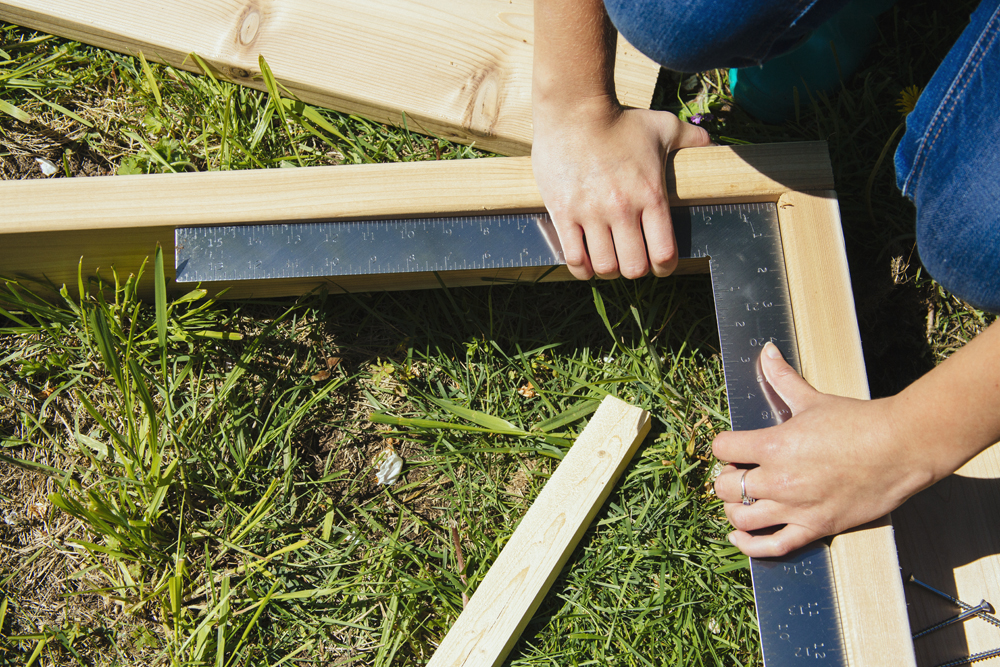 square diy planter bed