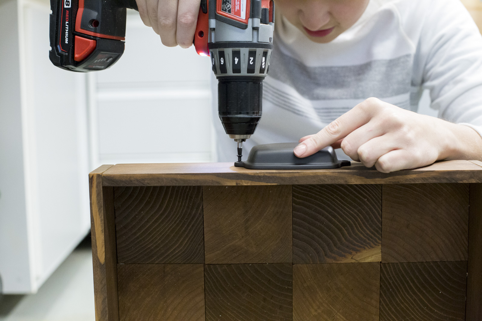 drill wood serving tray diy