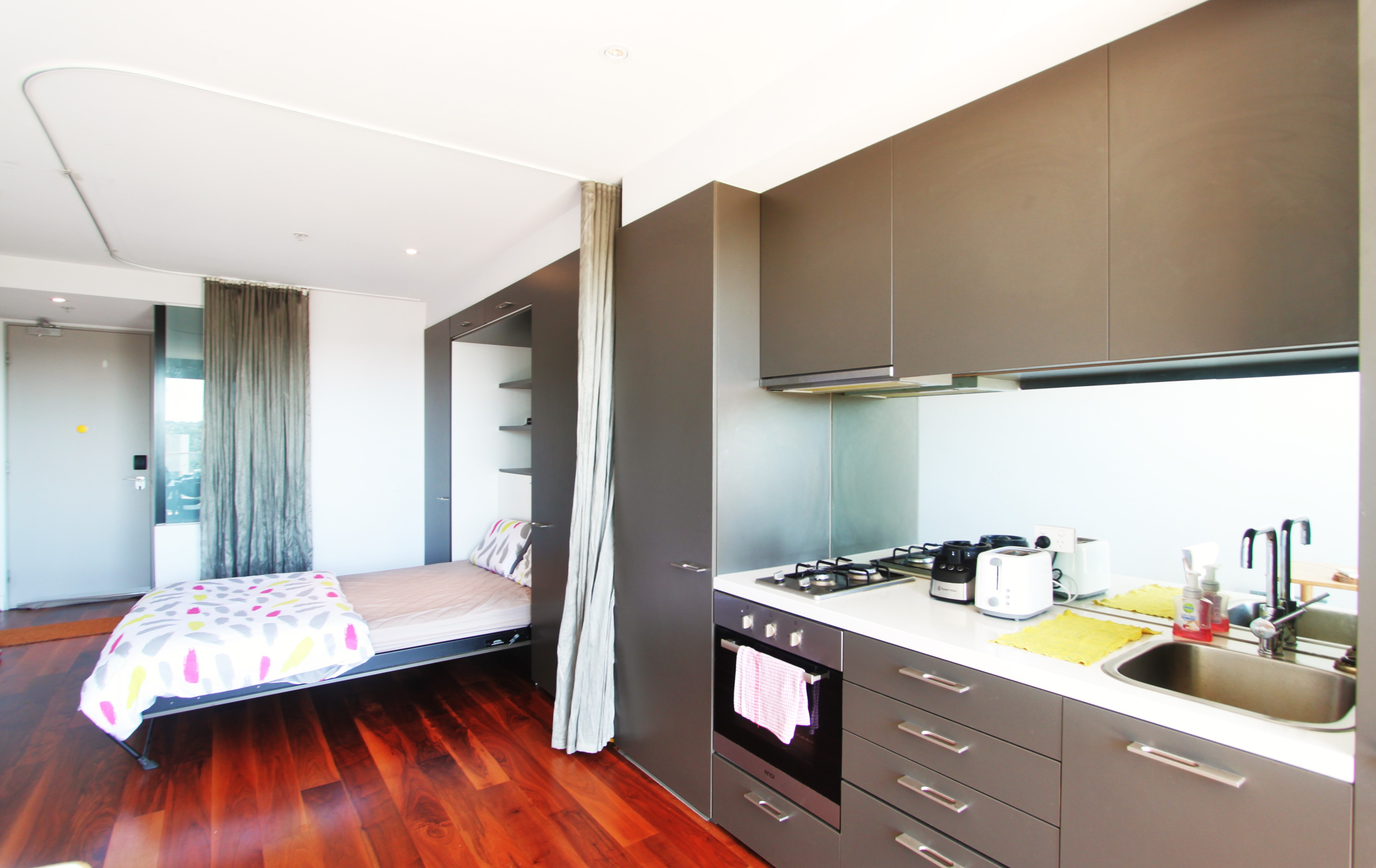 815 / 30 - 34 Bray Street, South Yarra