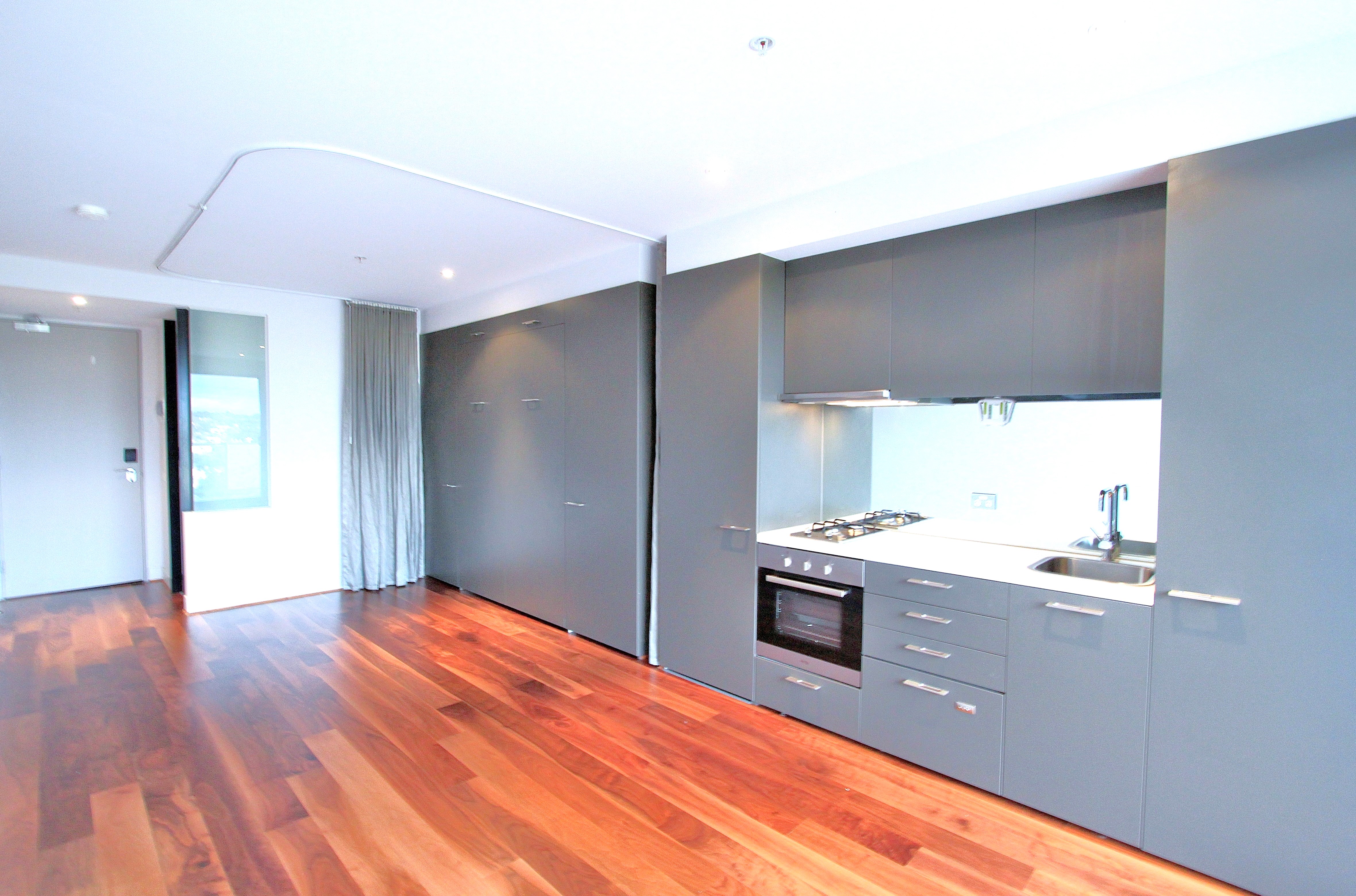 815 / 30 - 34 Bray Street, South Yarra