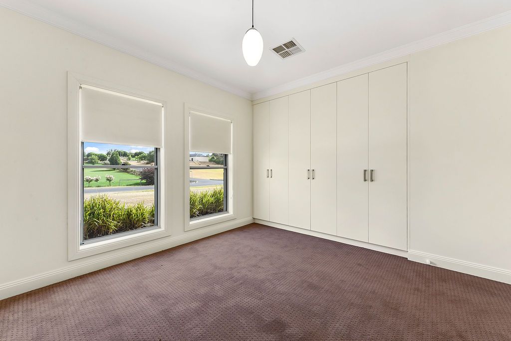 29 Eldridge Drive, Worrolong