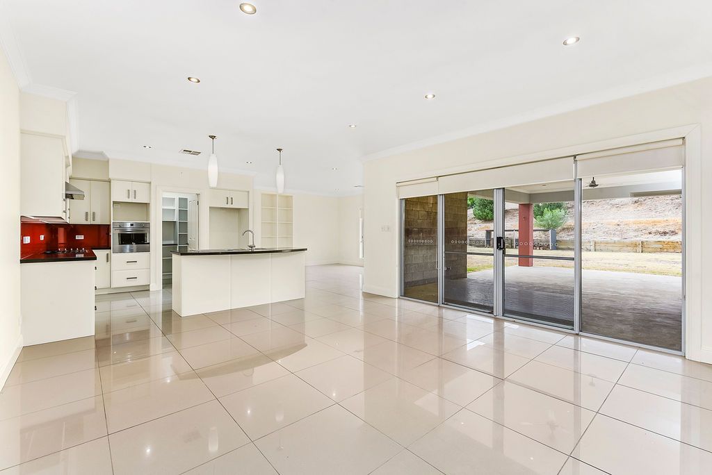 29 Eldridge Drive, Worrolong