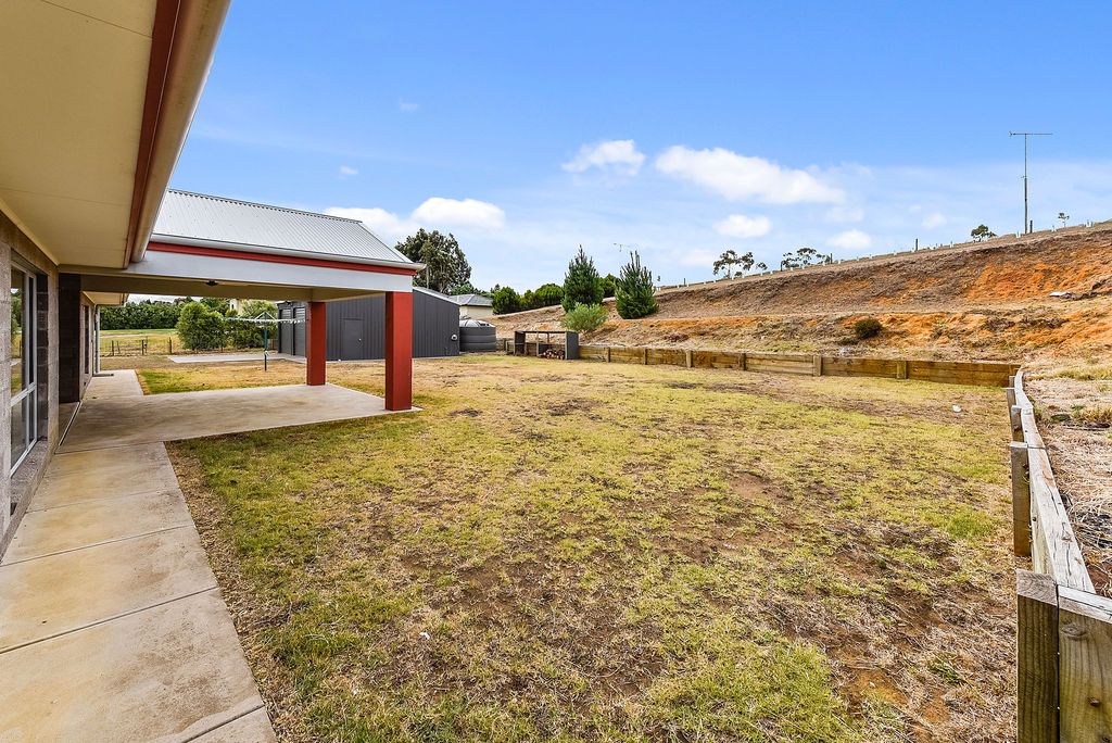 29 Eldridge Drive, Worrolong