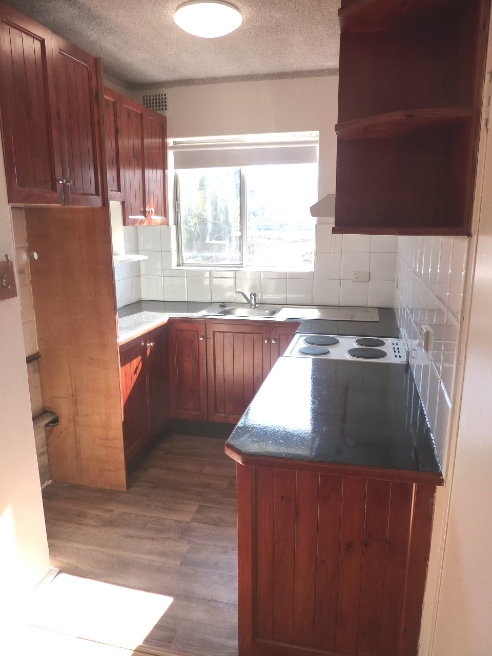 8 / 261 King Georges Road, Roselands