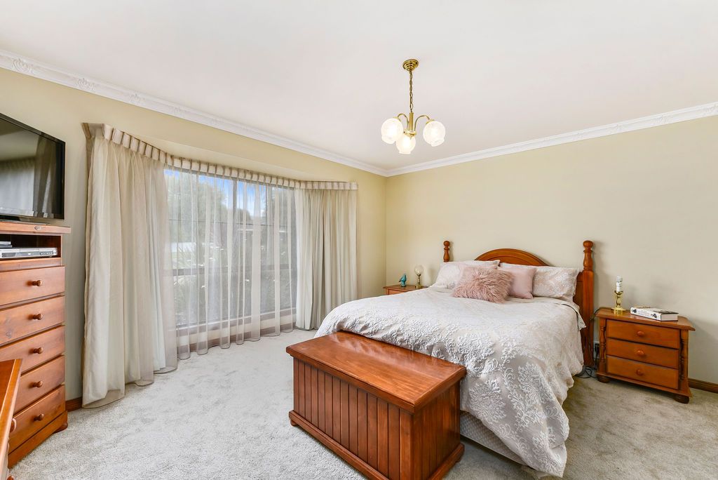 12 Jasmine Avenue, Mount Gambier