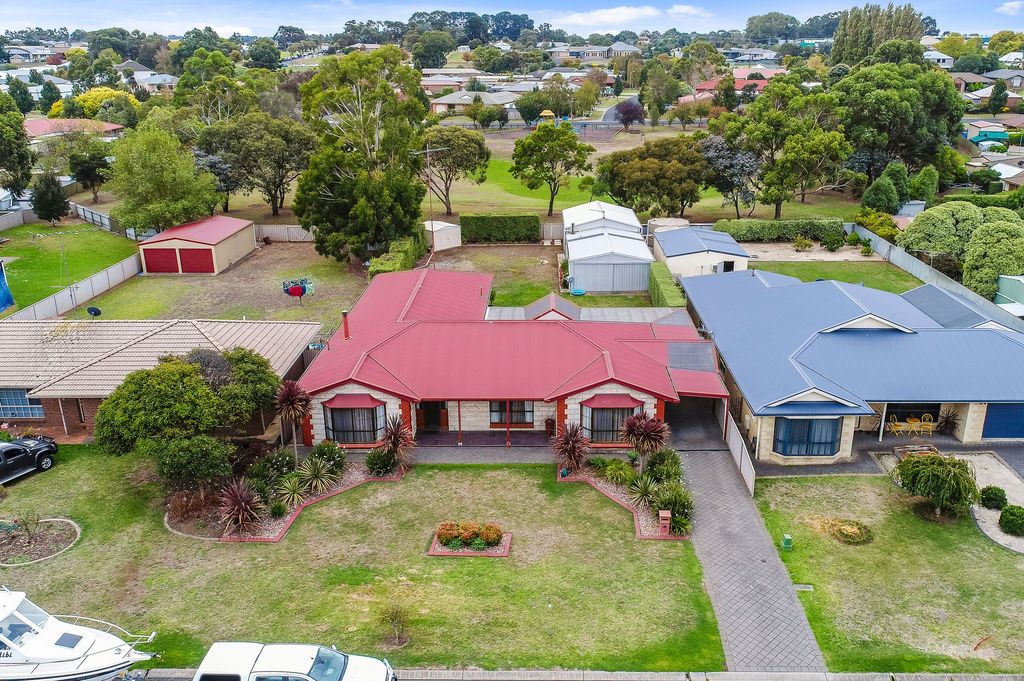12 Jasmine Avenue, Mount Gambier
