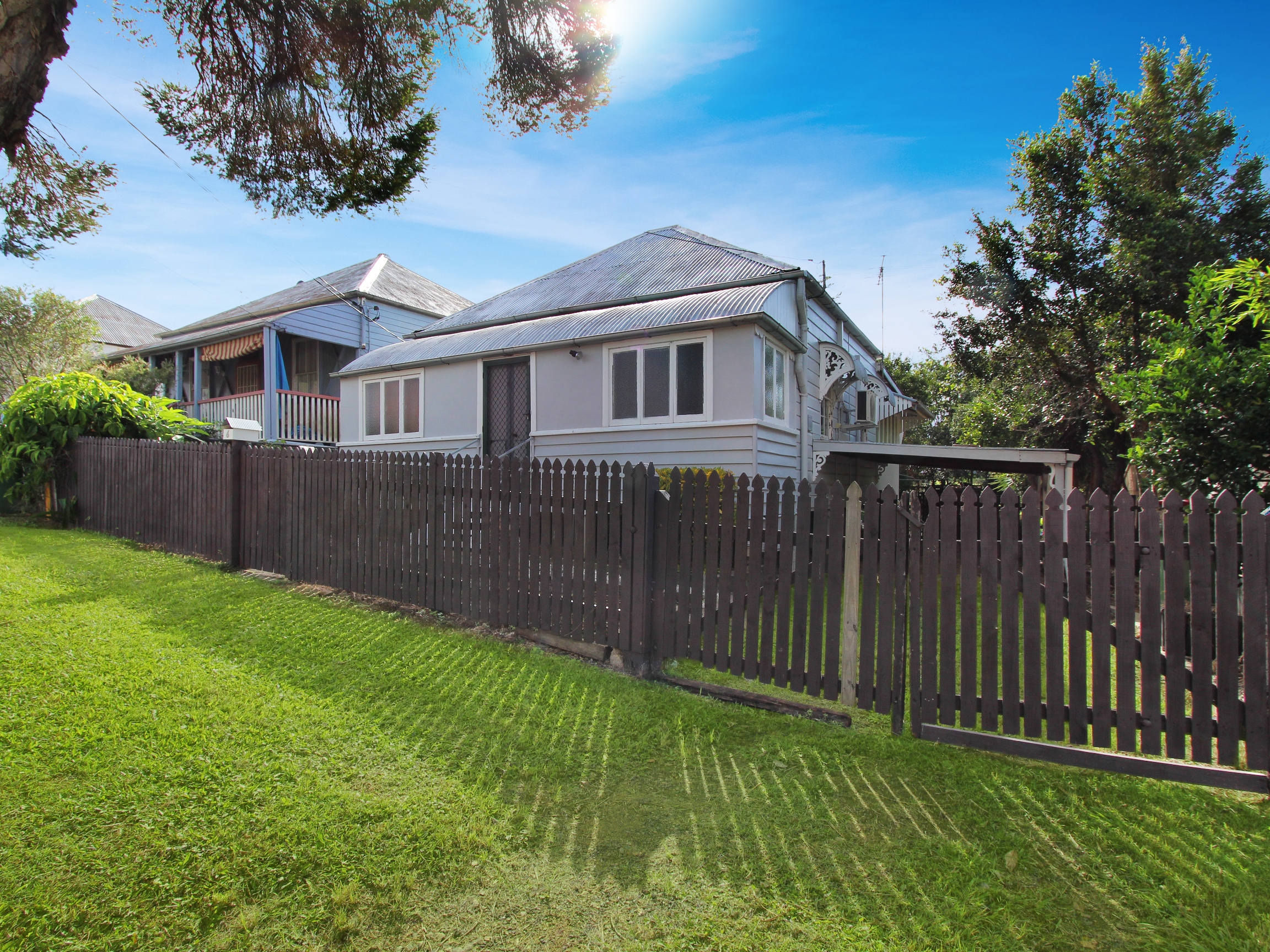 6 North Street, North Ipswich Ipswich Real Estate