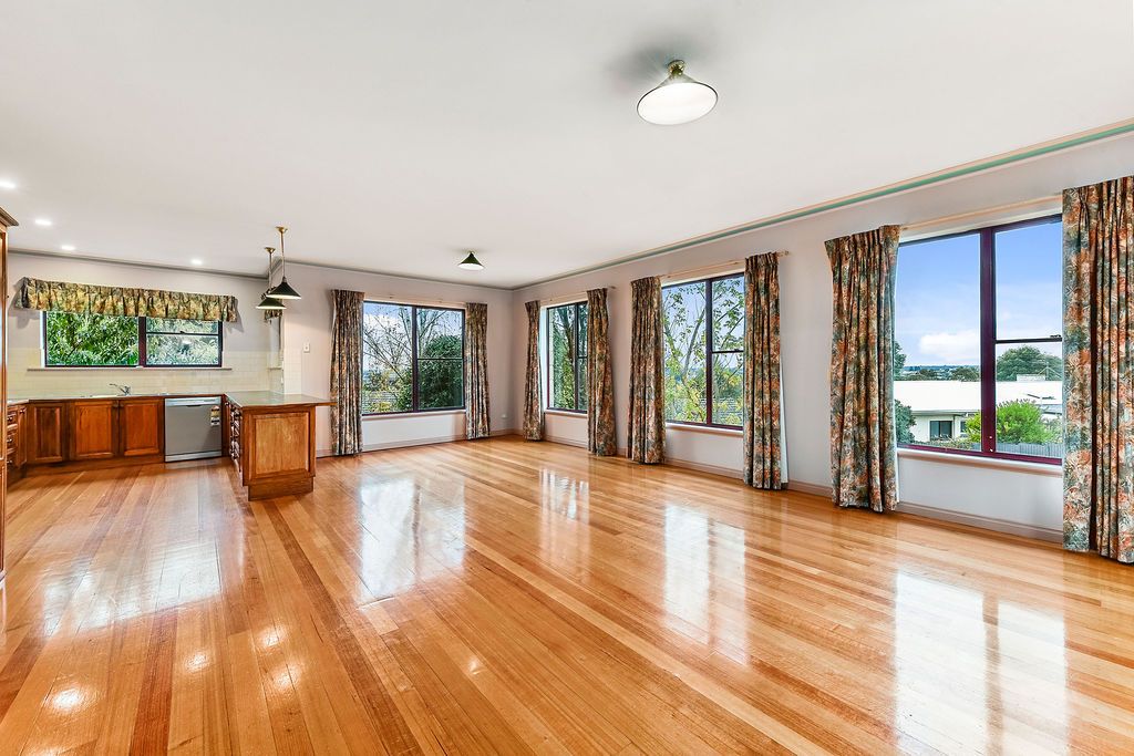 6 Davis Crescent, Mount Gambier