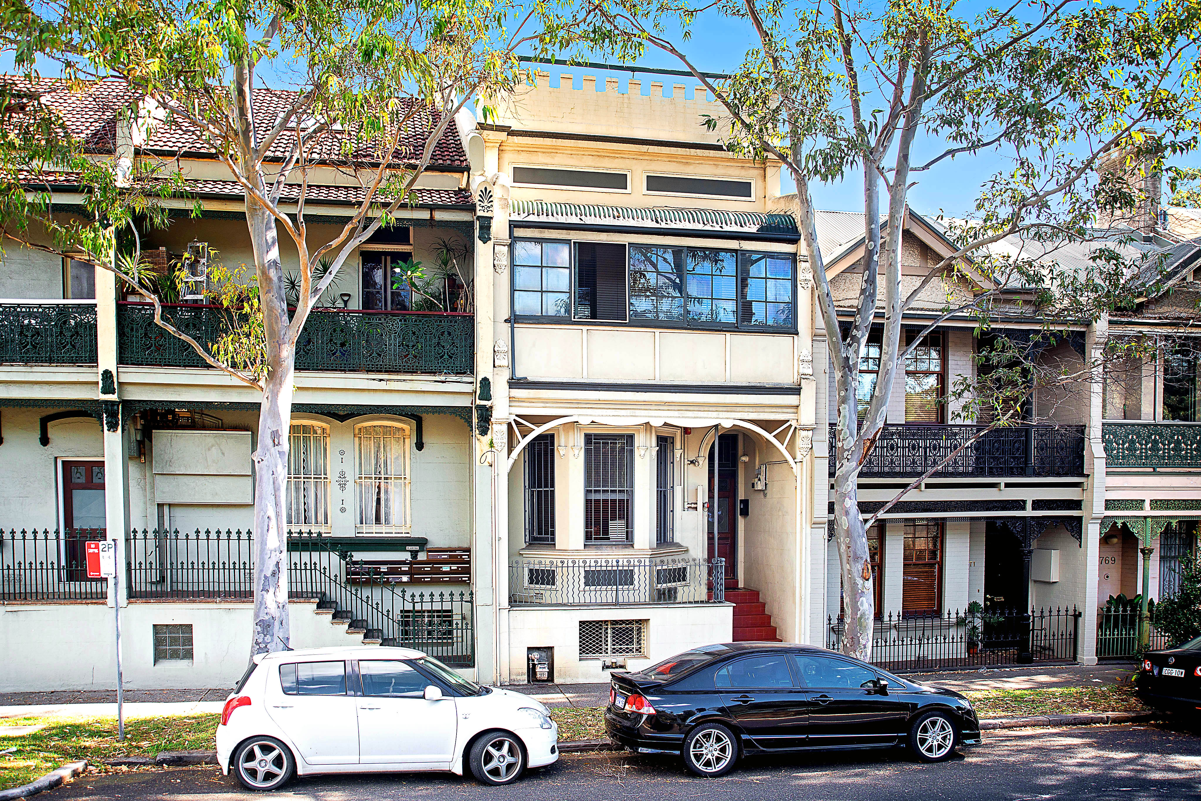 773 South Dowling Street