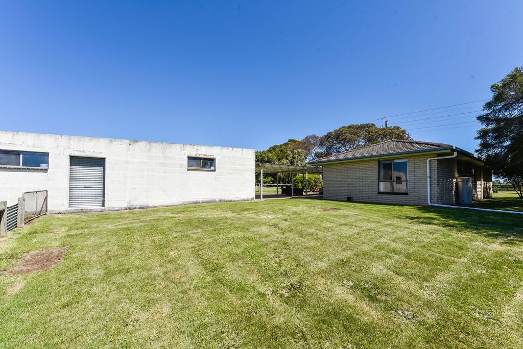 177 McKay Road, Compton
