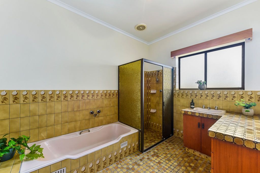 37 Barrows Road, Mil-lel