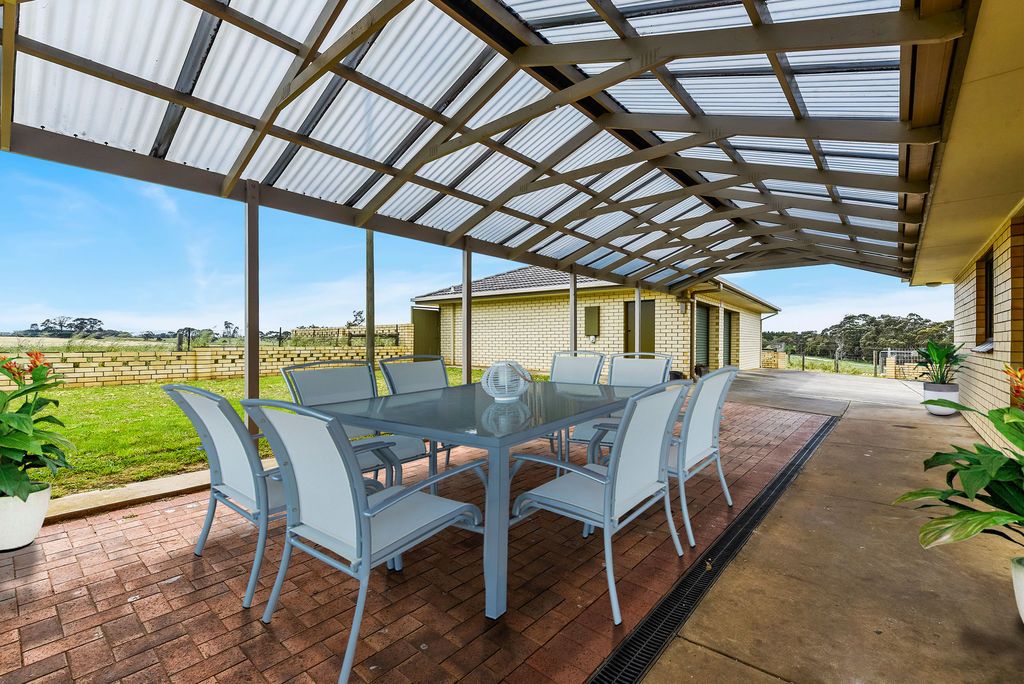 37 Barrows Road, Mil-lel