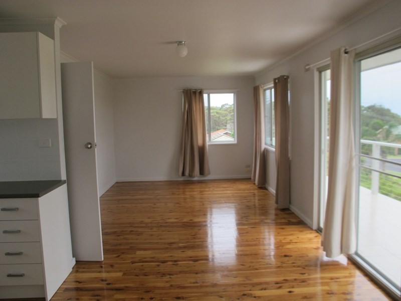 15 Hillside Crescent, Kianga