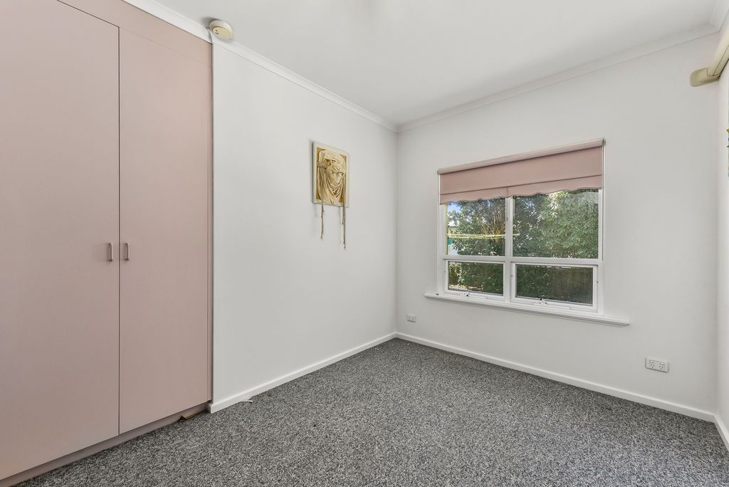 2 / 2B Lake Terrace West, Mount Gambier