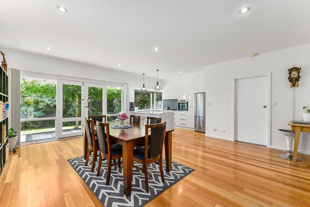 2 / 2B Lake Terrace West, Mount Gambier