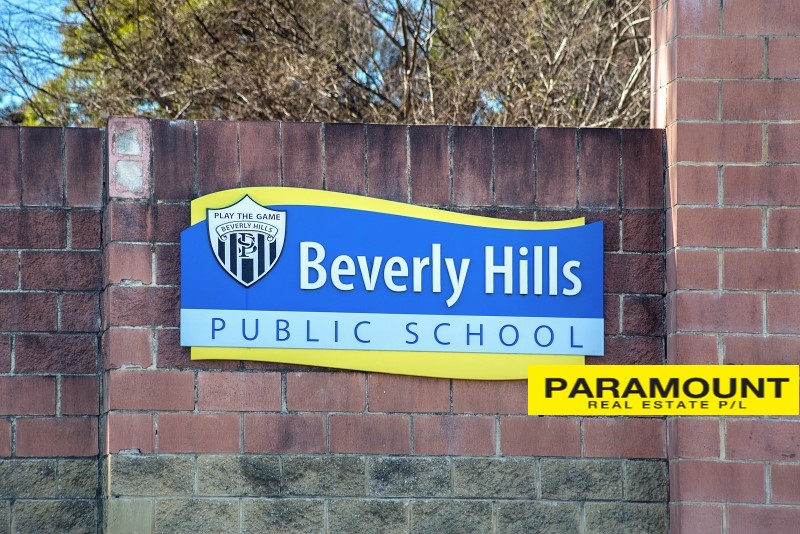 246 MOOREFIELDS ROAD, Beverly Hills