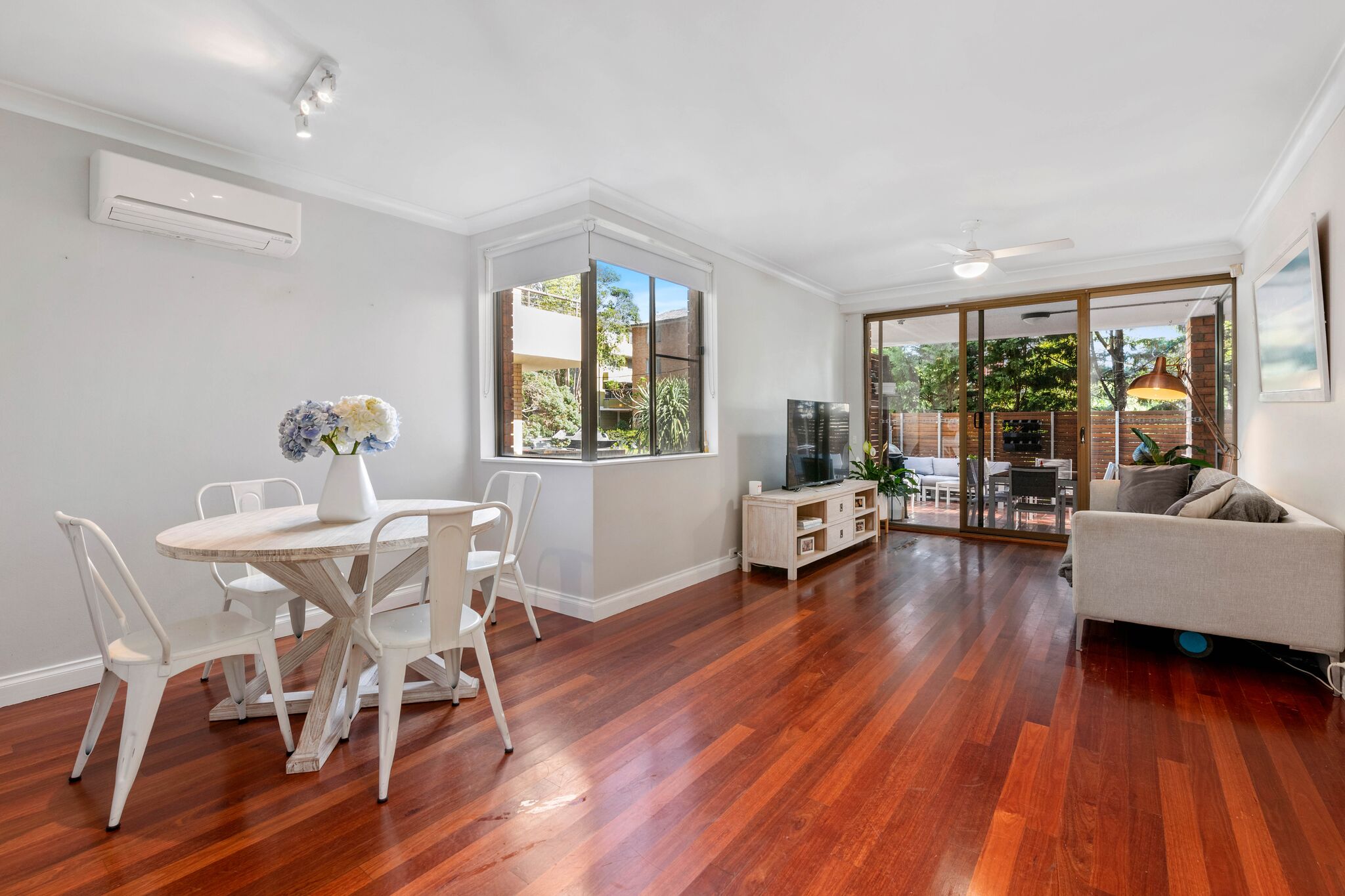 25 The Avenue
