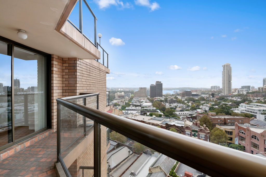 220 Goulburn Street