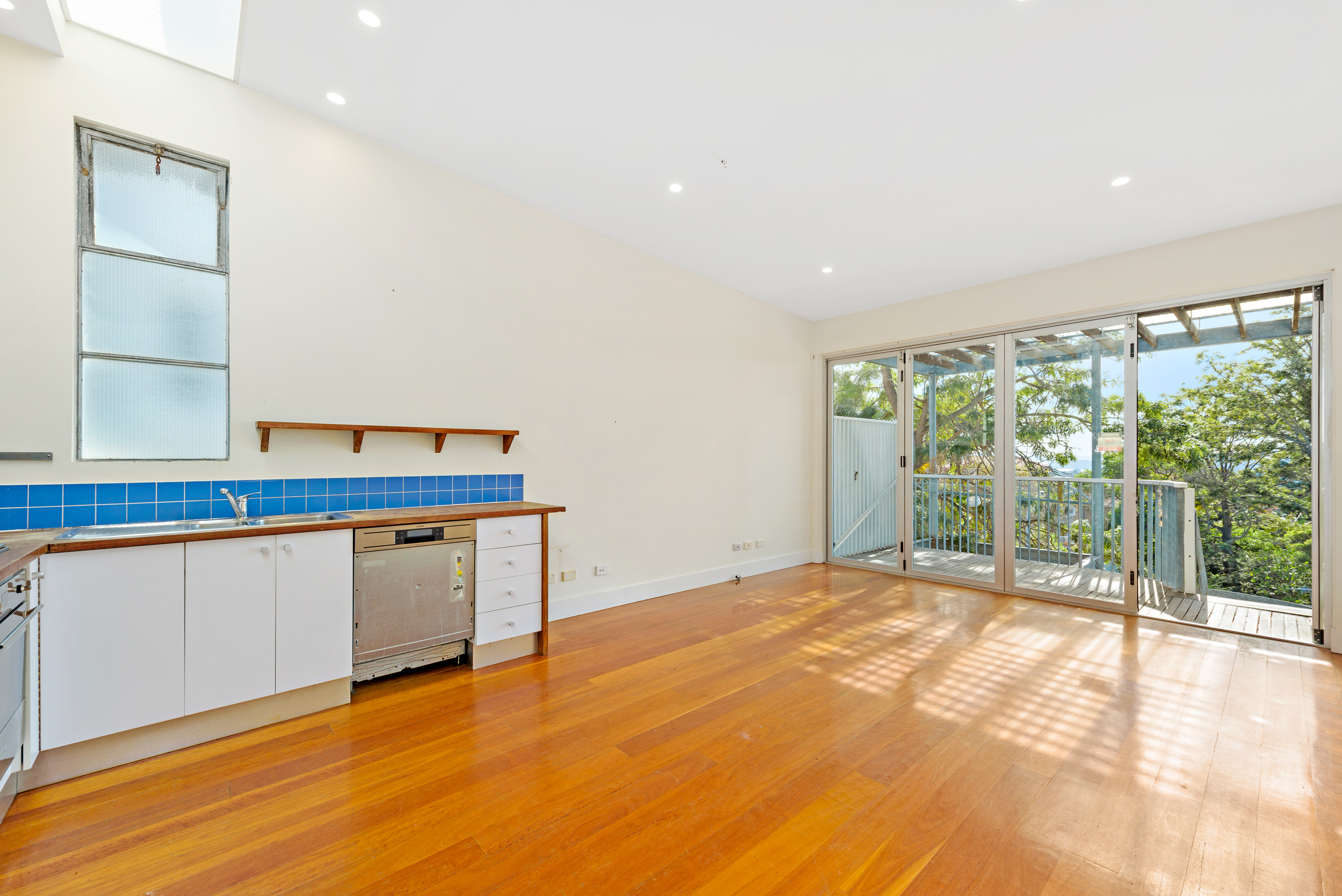 290 Bondi Road