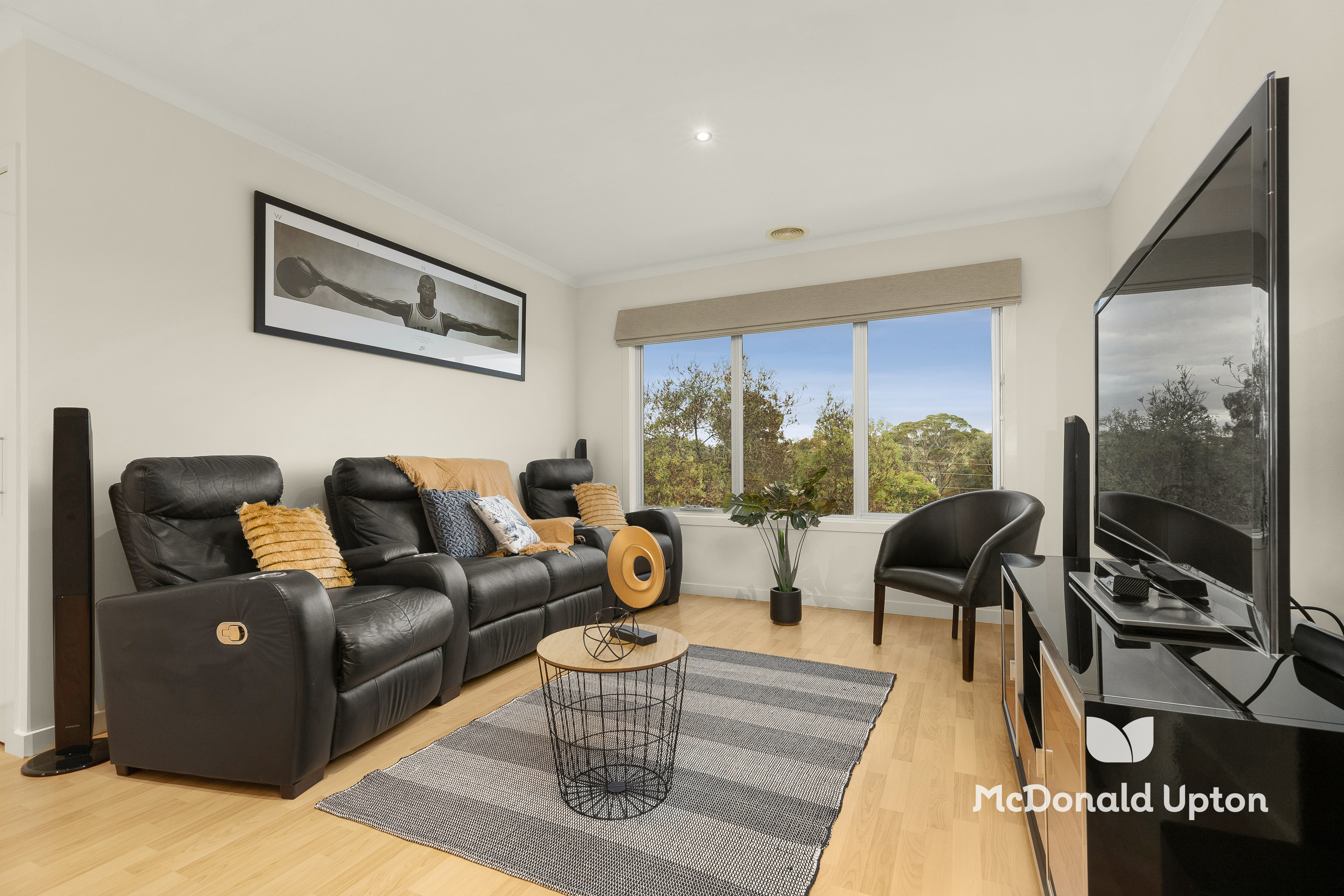 129 Mascoma Street, Strathmore