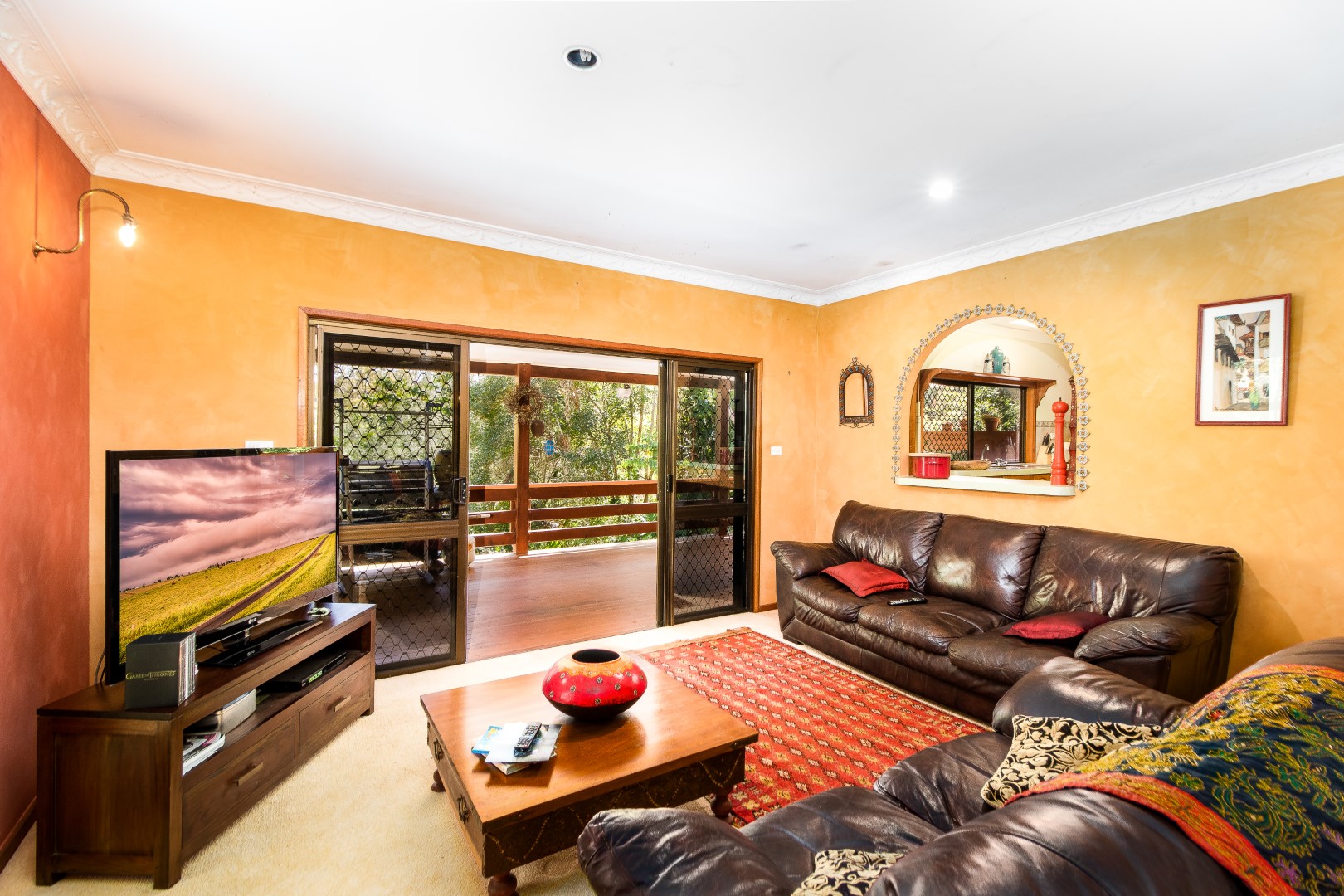 24 Wavell Drive, Tinaroo