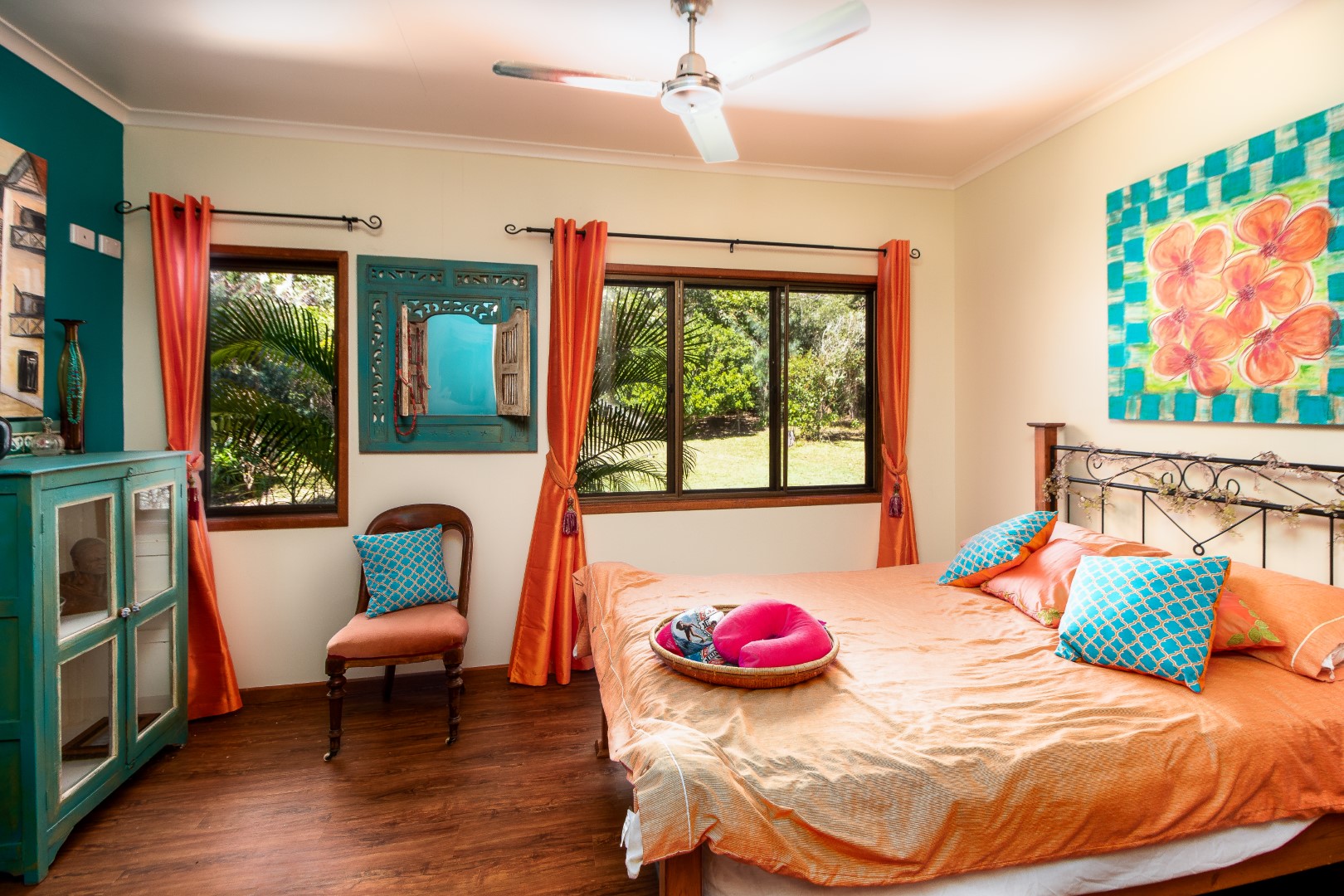 24 Wavell Drive, Tinaroo