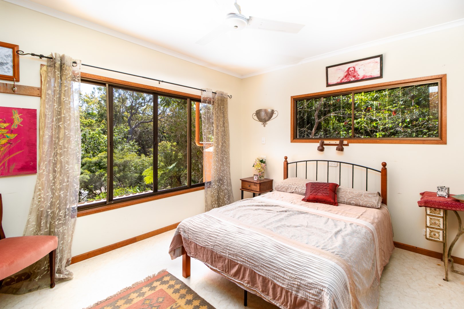 24 Wavell Drive, Tinaroo