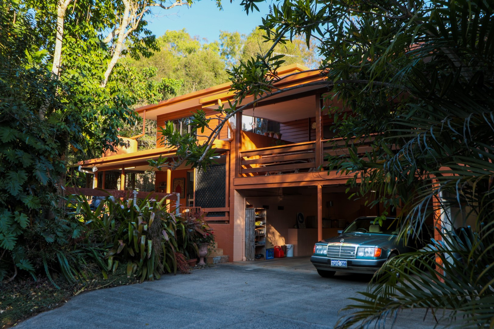 24 Wavell Drive, Tinaroo